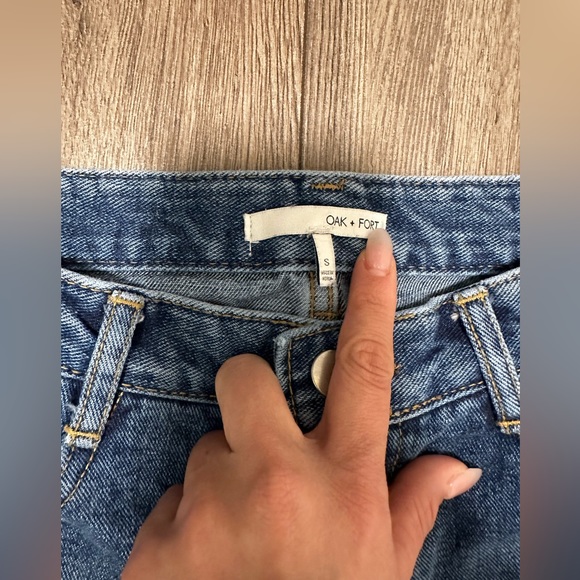 Oak + Fort jeans 👖 - Picture 3 of 4